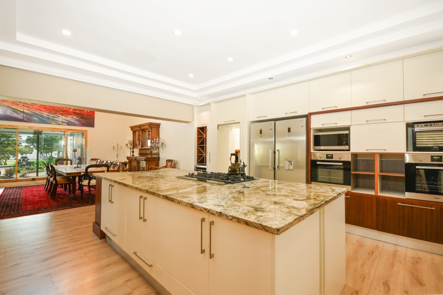 5 Bedroom Property for Sale in Greenways Golf Estate Western Cape